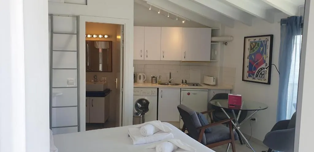 Estudio Banos Del Carmen Apartment Malaga